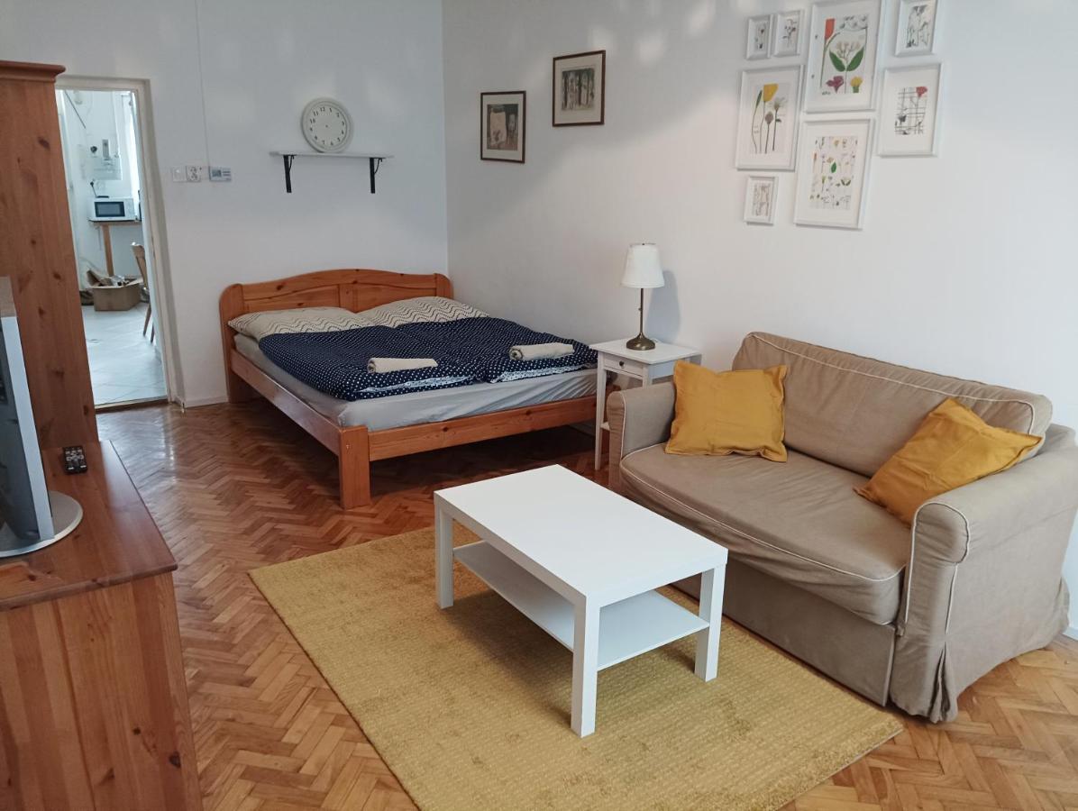 Sarahome2 Szeged Bagian luar foto