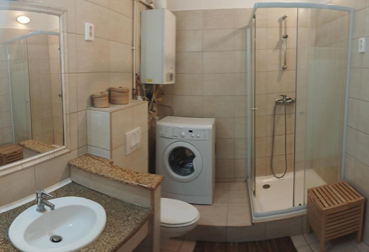 Sarahome2 Szeged Bagian luar foto